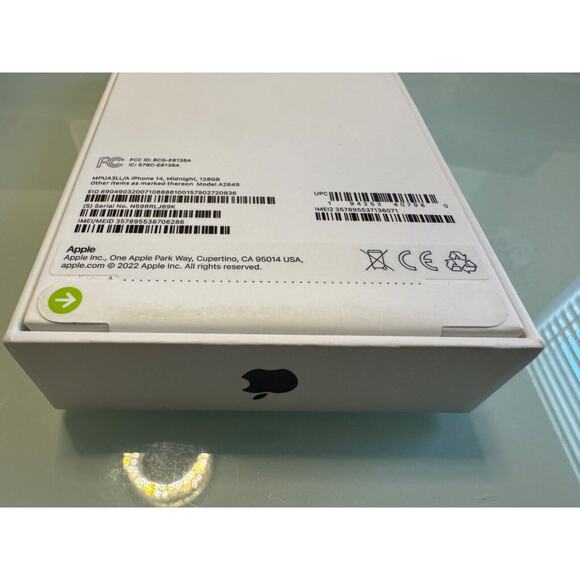 Apple iPhone 14 128GB Midnight Black (Metro By T-Mobile) NEW SEALED - Picture 3 of 4